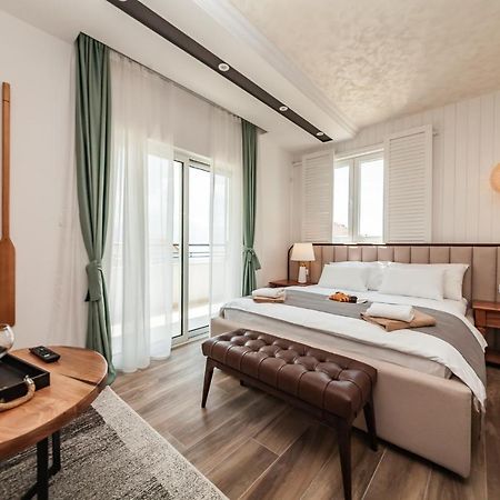 Apartments Cukovic แฮร์เซ็ก-โนวี ภายนอก รูปภาพ