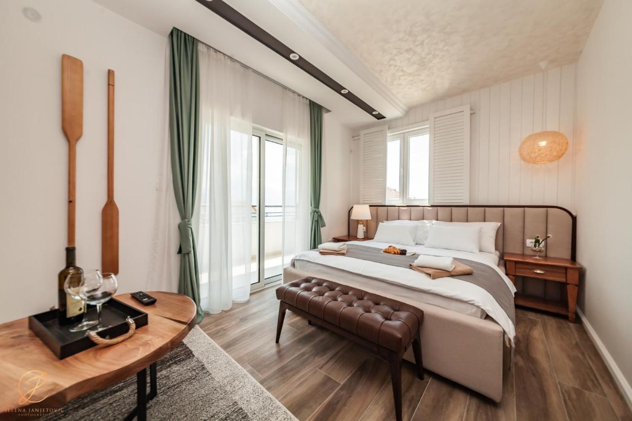 Apartments Cukovic แฮร์เซ็ก-โนวี ภายนอก รูปภาพ