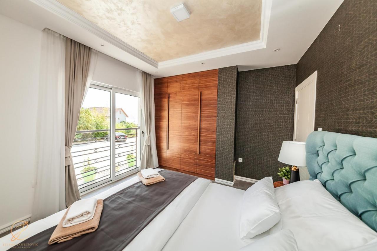 Apartments Cukovic แฮร์เซ็ก-โนวี ภายนอก รูปภาพ