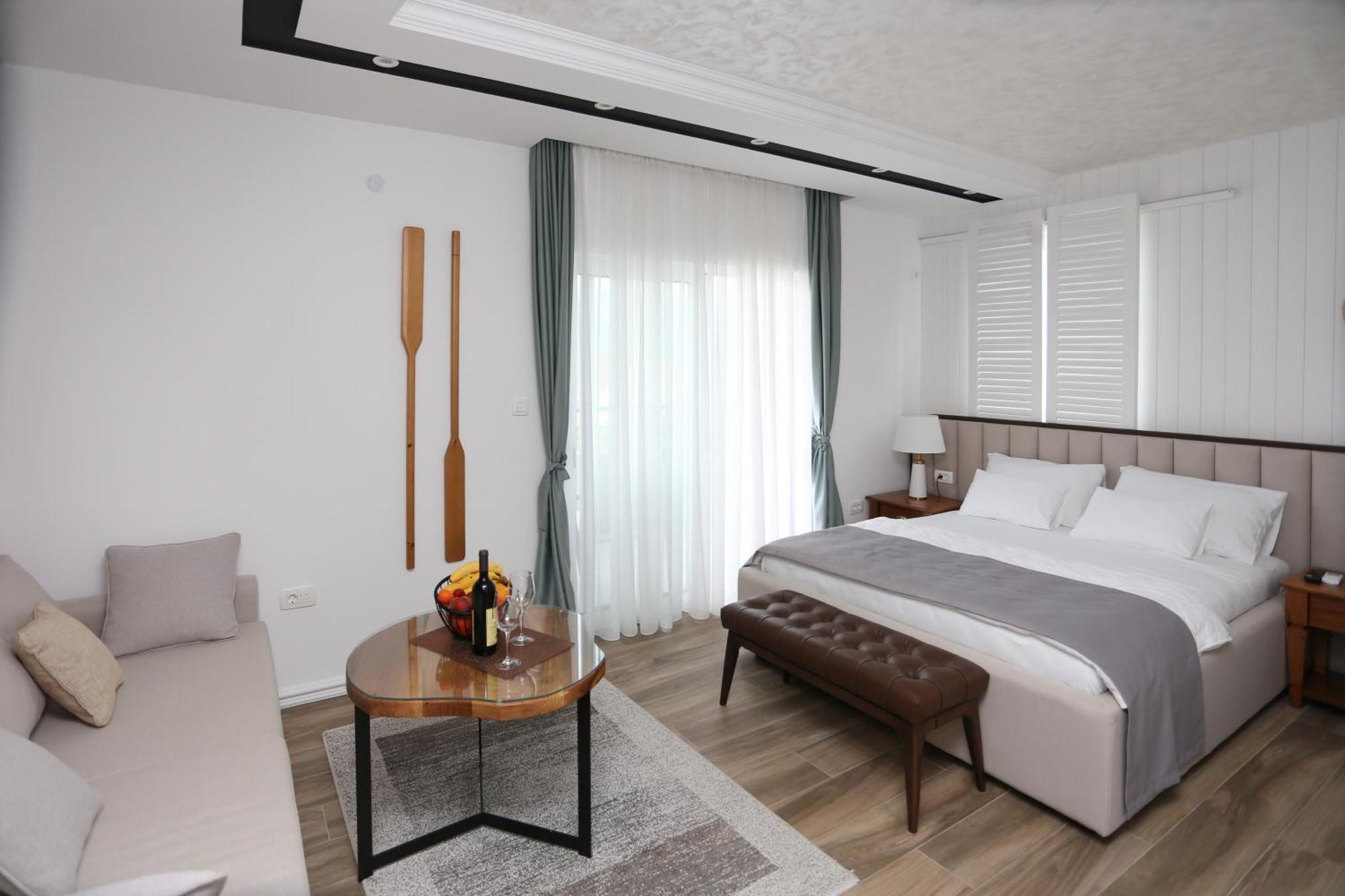Apartments Cukovic แฮร์เซ็ก-โนวี ภายนอก รูปภาพ